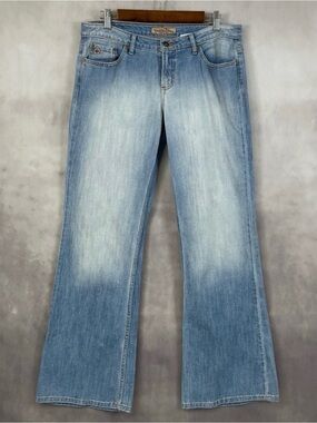 Y2K Light Blue Women’s Flared Jeans